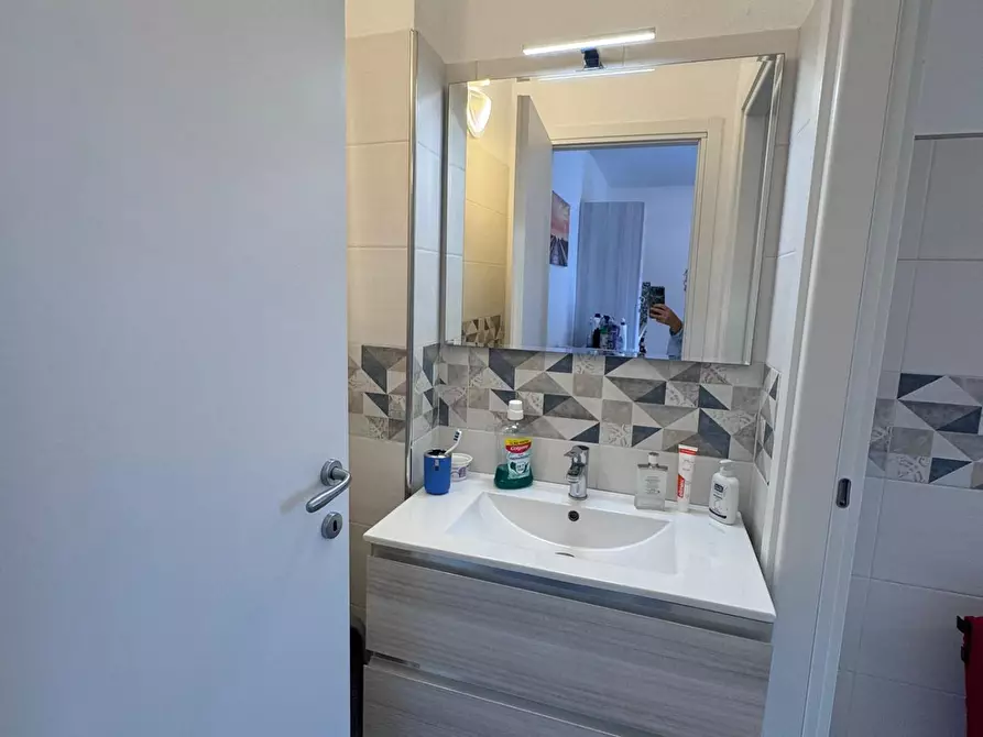 Immagine 9 di Appartamento in vendita  a Carrara