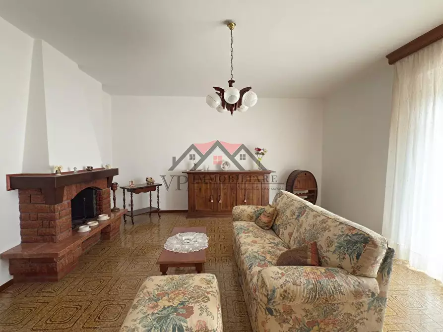 Immagine 3 di Appartamento in vendita  a Castelnuovo Val Di Cecina