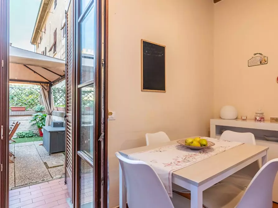 Immagine 12 di Terratetto in vendita  a Cascina