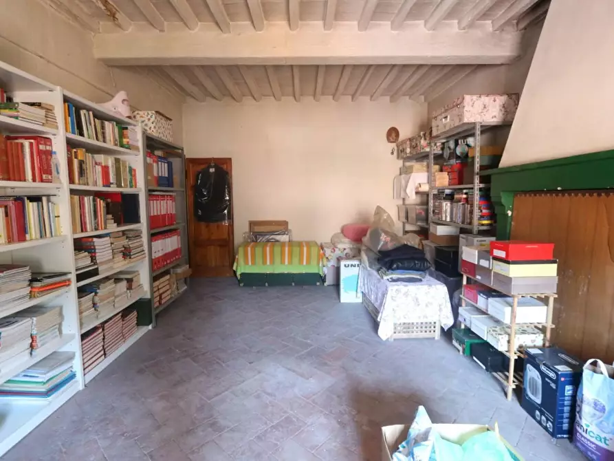 Immagine 36 di Terratetto in vendita  a Buti