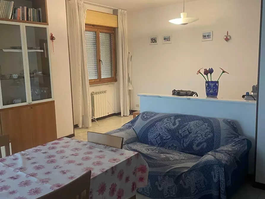 Immagine 1 di Appartamento in affitto  a Ortonovo