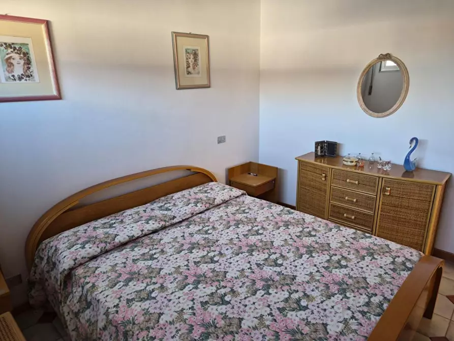 Immagine 9 di Appartamento in vendita  a Massa