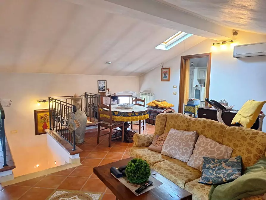 Immagine 12 di Appartamento in vendita  a Capannori