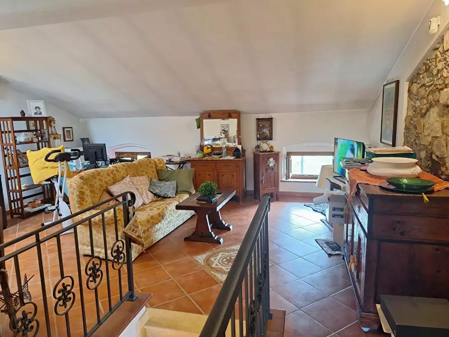 Immagine 14 di Appartamento in vendita  a Capannori