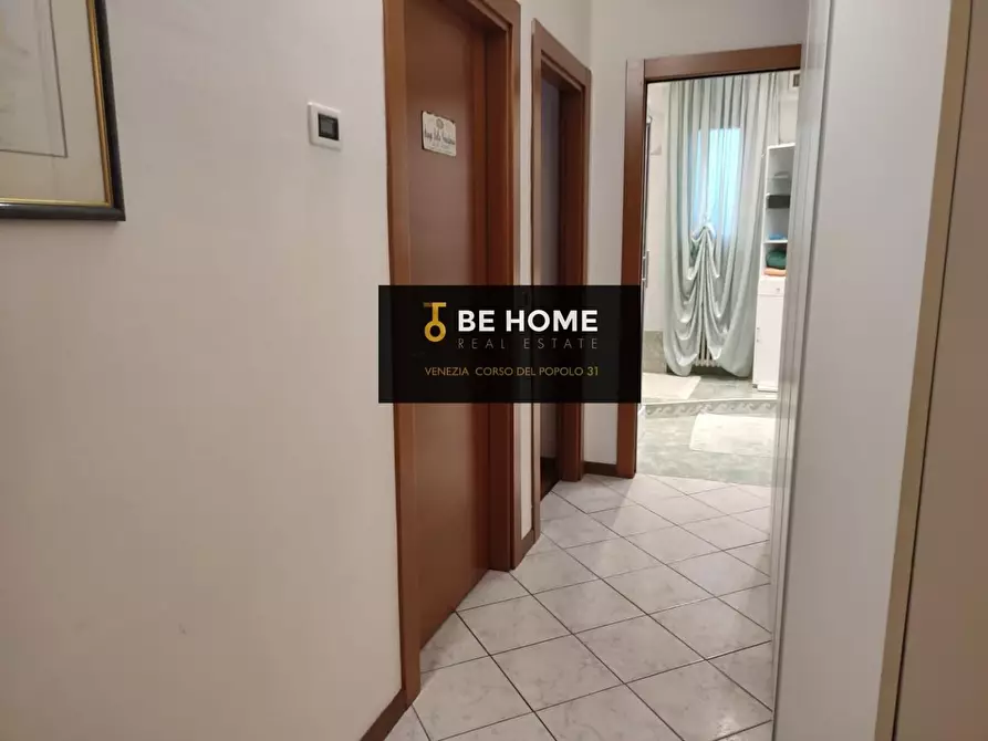 Immagine 10 di Appartamento in vendita  a Venezia