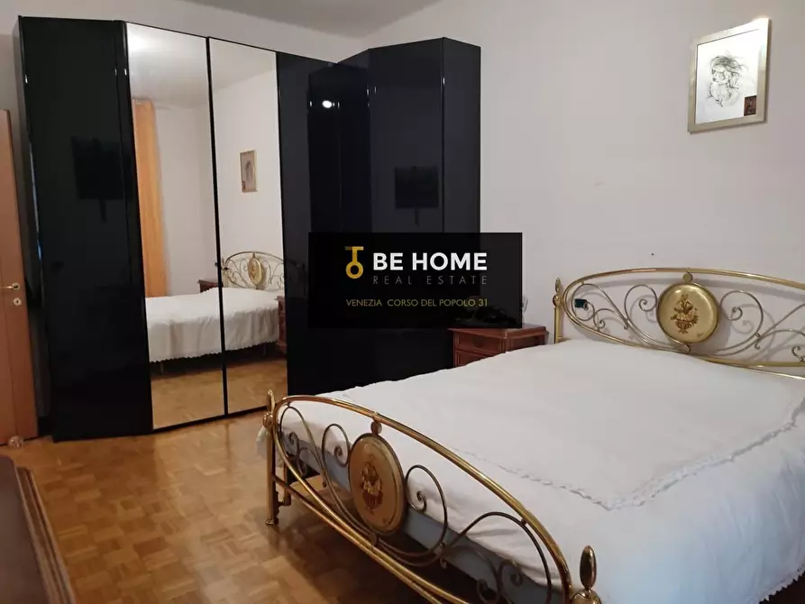 Immagine 8 di Appartamento in vendita  a Venezia