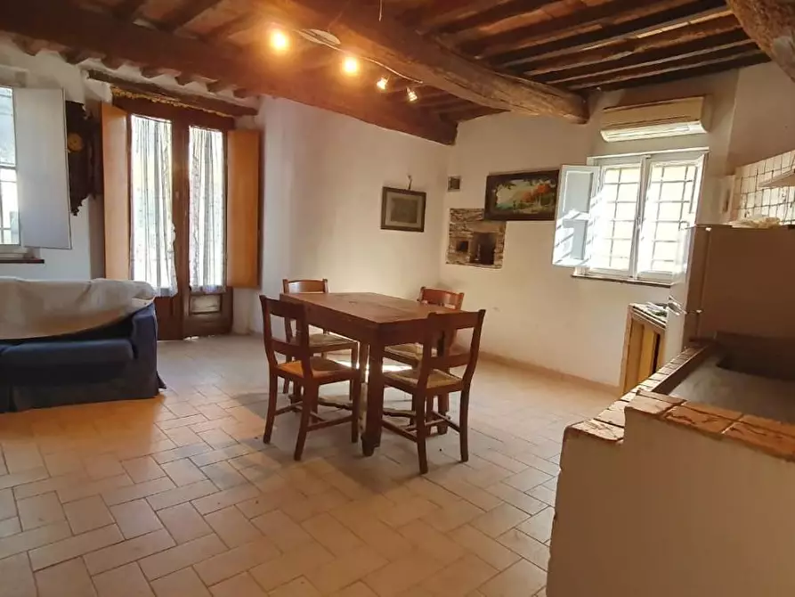 Immagine 19 di Terratetto in vendita  a Lucca