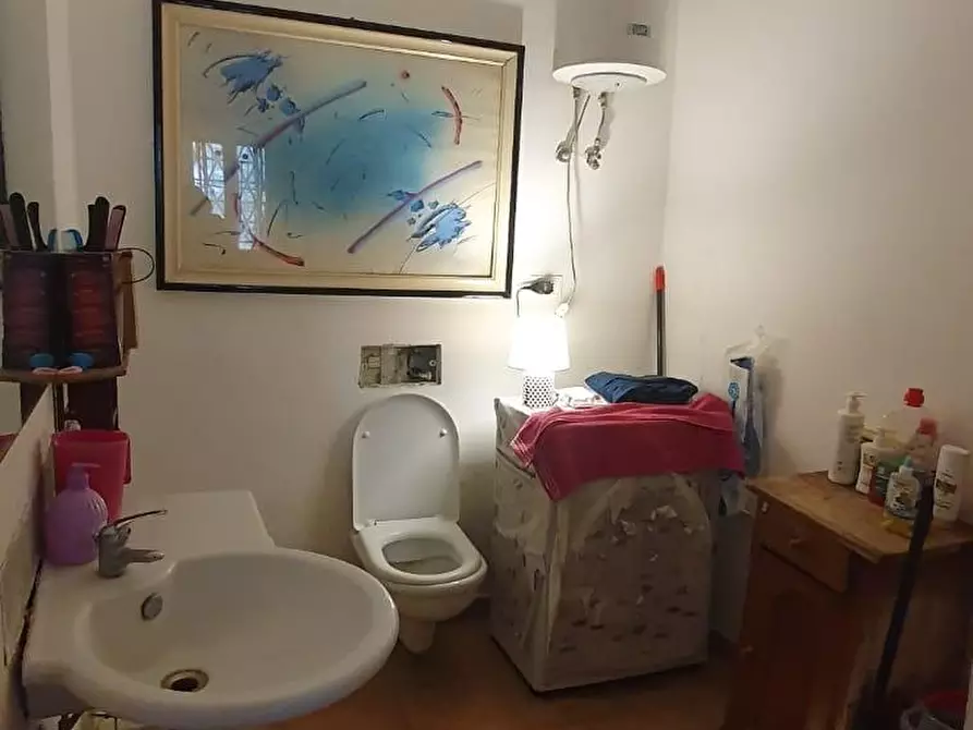 Immagine 2 di Terratetto in vendita  a Lucca