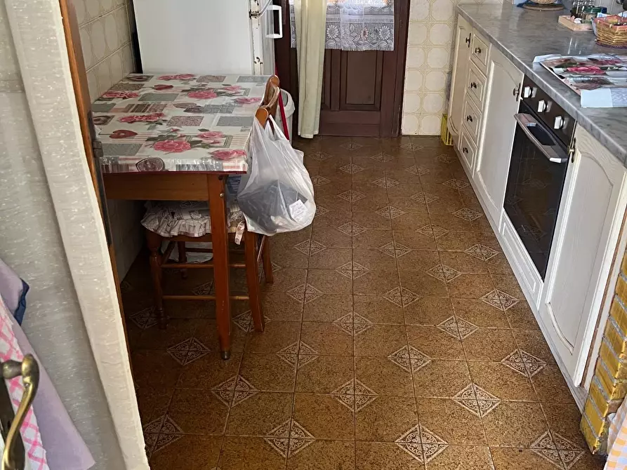 Immagine 7 di Casa indipendente in vendita  a Massa