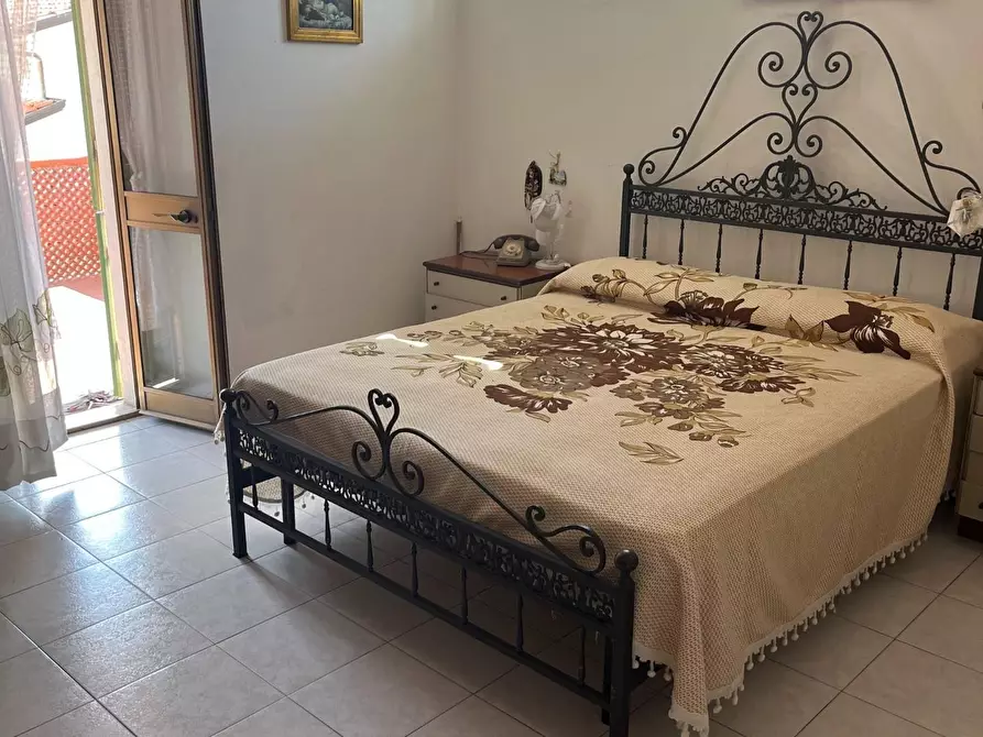 Immagine 10 di Casa indipendente in vendita  a Massa