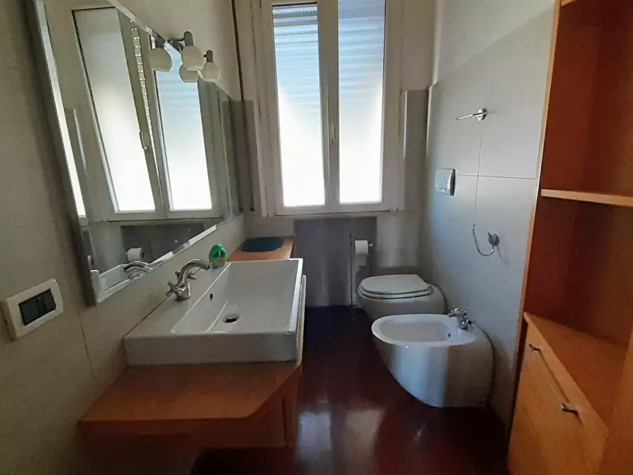 Immagine 21 di Appartamento in vendita  a Pontedera