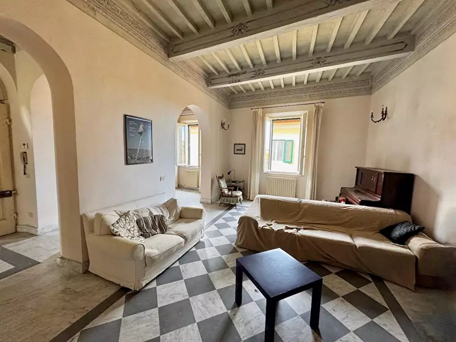 Immagine 20 di Appartamento in vendita  a Pisa