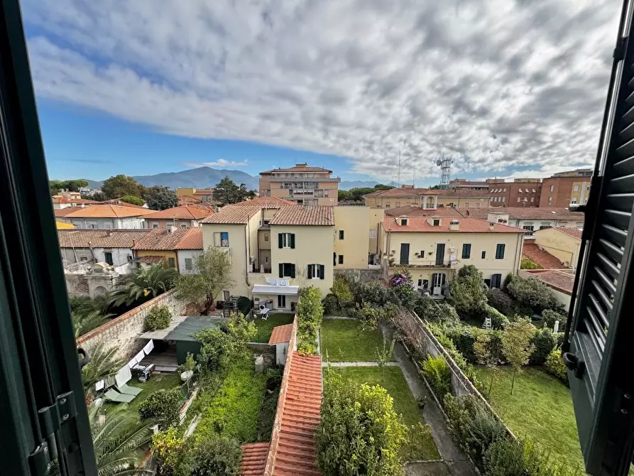 Immagine 23 di Appartamento in vendita  a Pisa