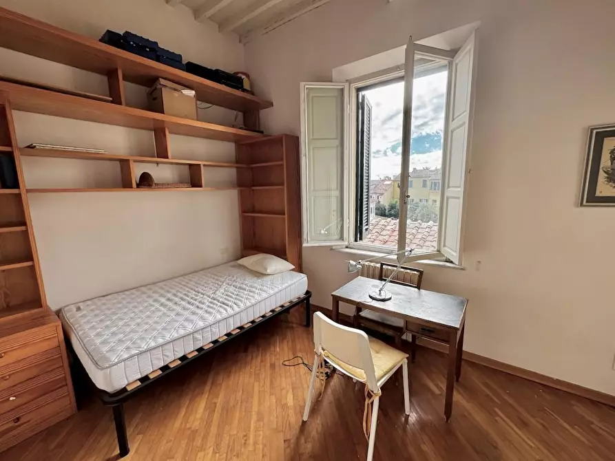 Immagine 37 di Appartamento in vendita  a Pisa