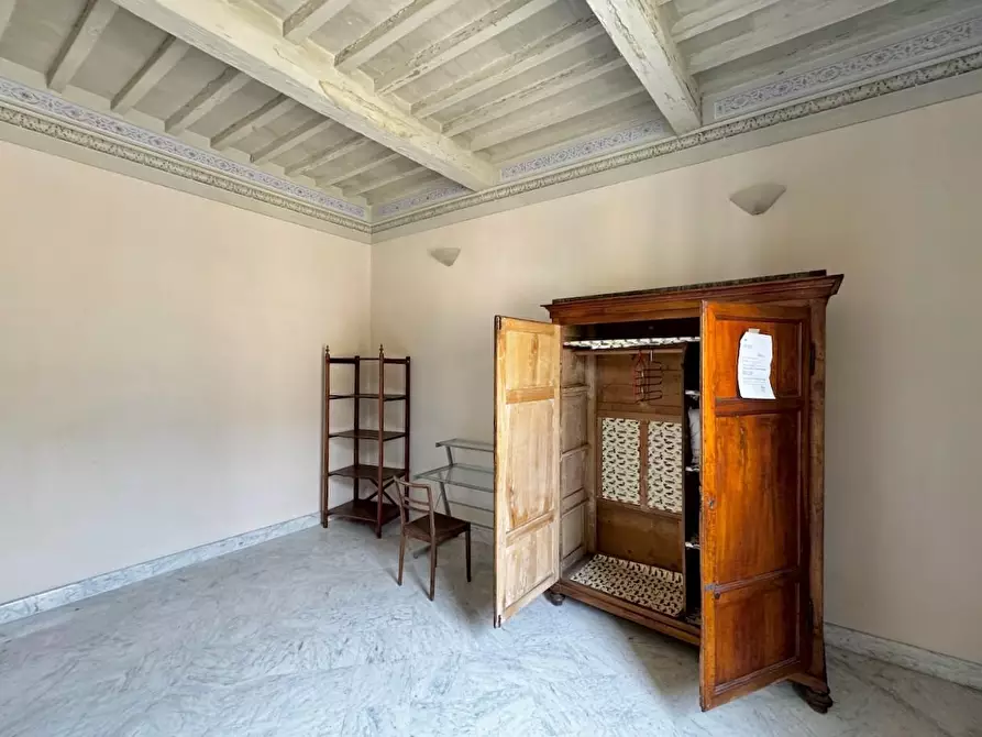 Immagine 21 di Appartamento in vendita  a Pisa