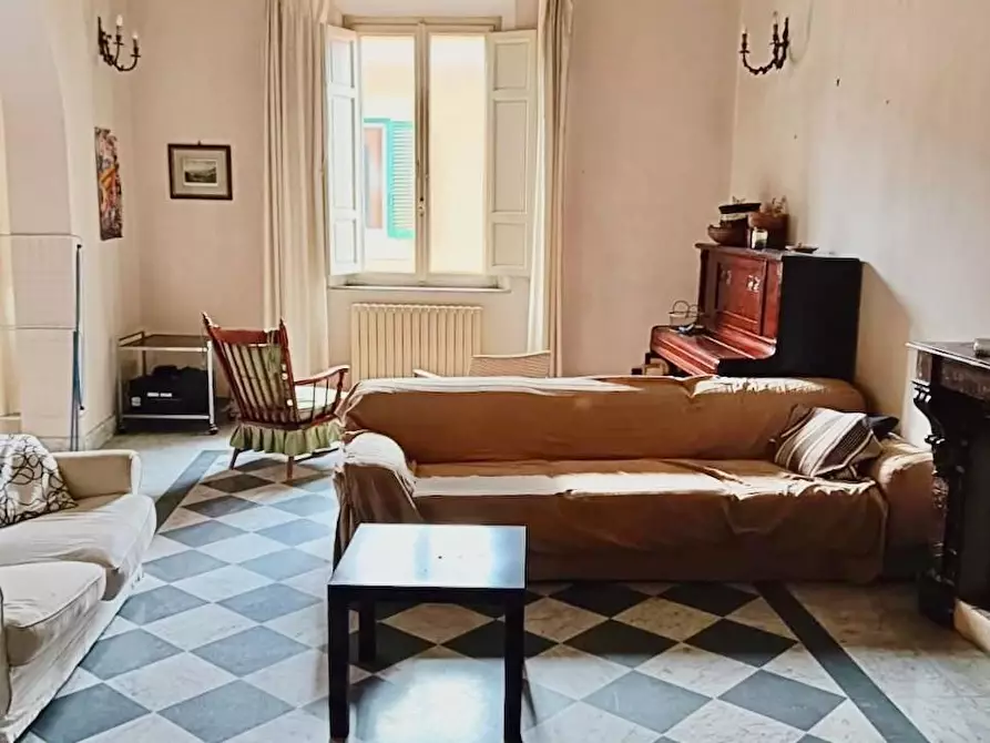 Immagine 1 di Appartamento in vendita  a Pisa