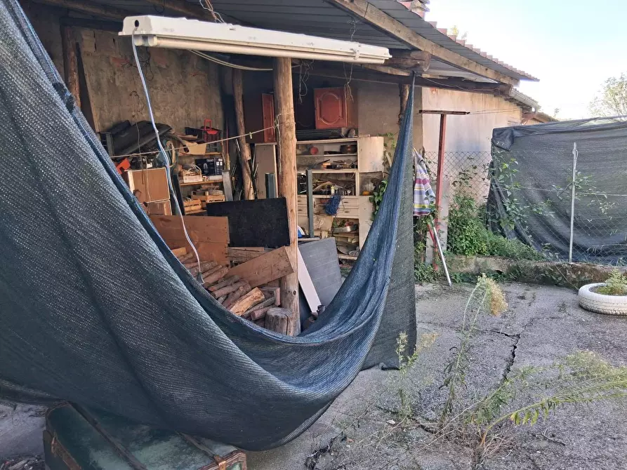 Immagine 15 di Terratetto in vendita  a Lucca