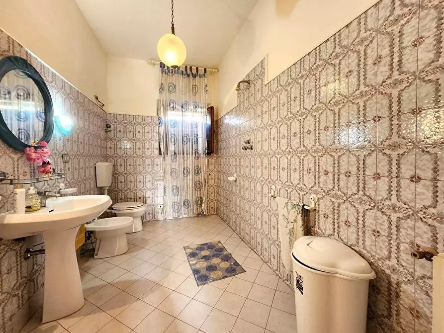 Immagine 12 di Terratetto in vendita  a Lucca