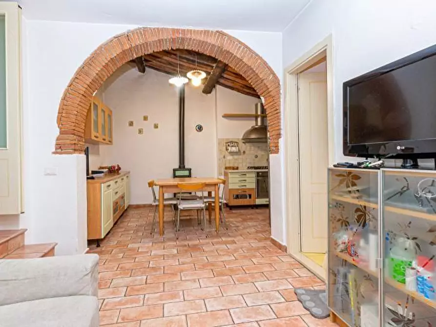 Immagine 6 di Appartamento in vendita  a Buti