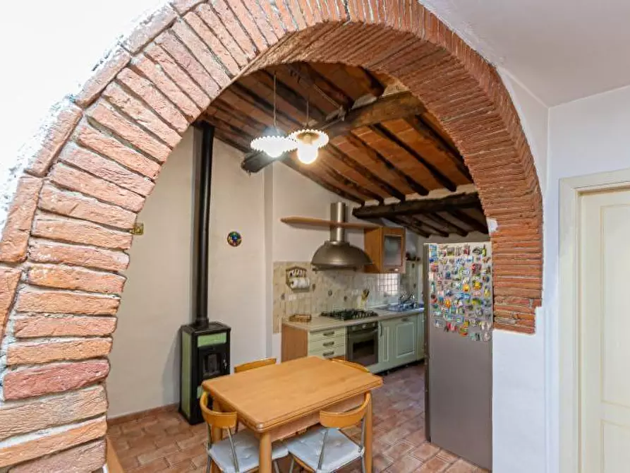 Immagine 5 di Appartamento in vendita  a Buti