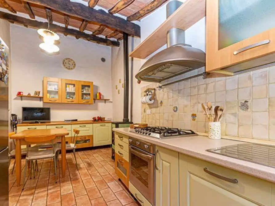 Immagine 3 di Appartamento in vendita  a Buti