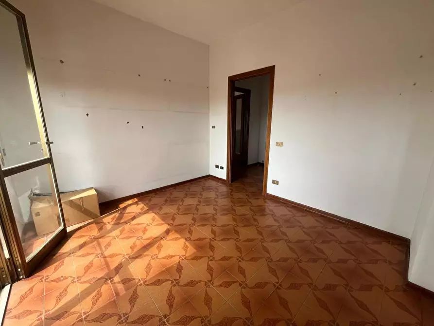 Immagine 12 di Casa trifamiliare in vendita  a Calcinaia