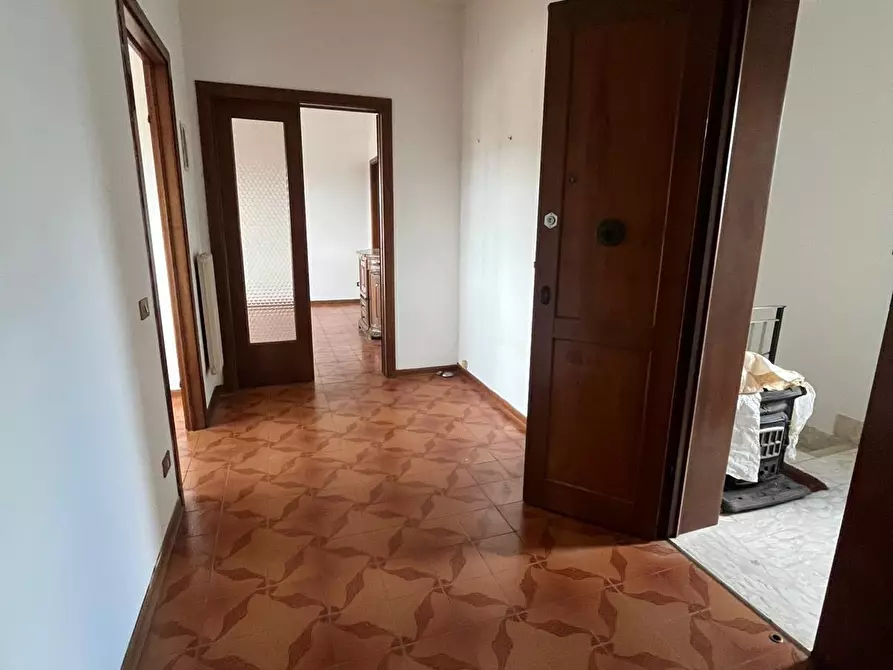 Immagine 9 di Casa trifamiliare in vendita  a Calcinaia