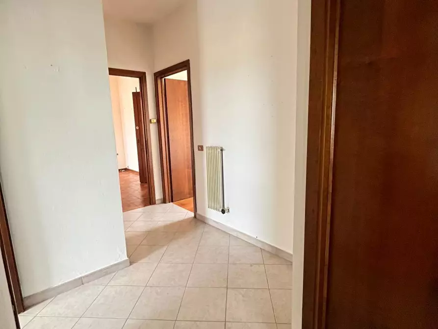 Immagine 25 di Casa trifamiliare in vendita  a Calcinaia