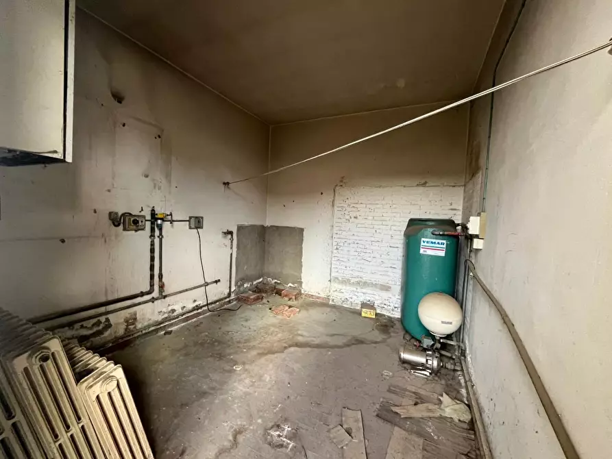 Immagine 39 di Casa trifamiliare in vendita  a Calcinaia