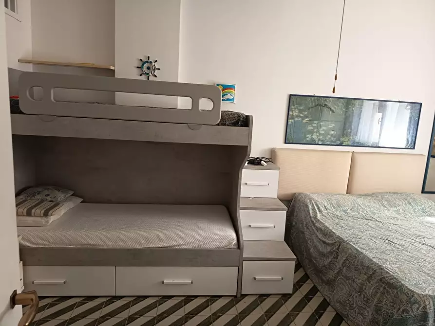 Immagine 5 di Appartamento in vendita  a Carrara