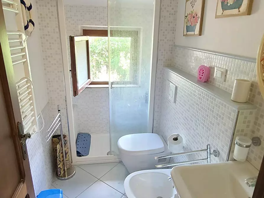 Immagine 28 di Casa bifamiliare in vendita  a Pietrasanta