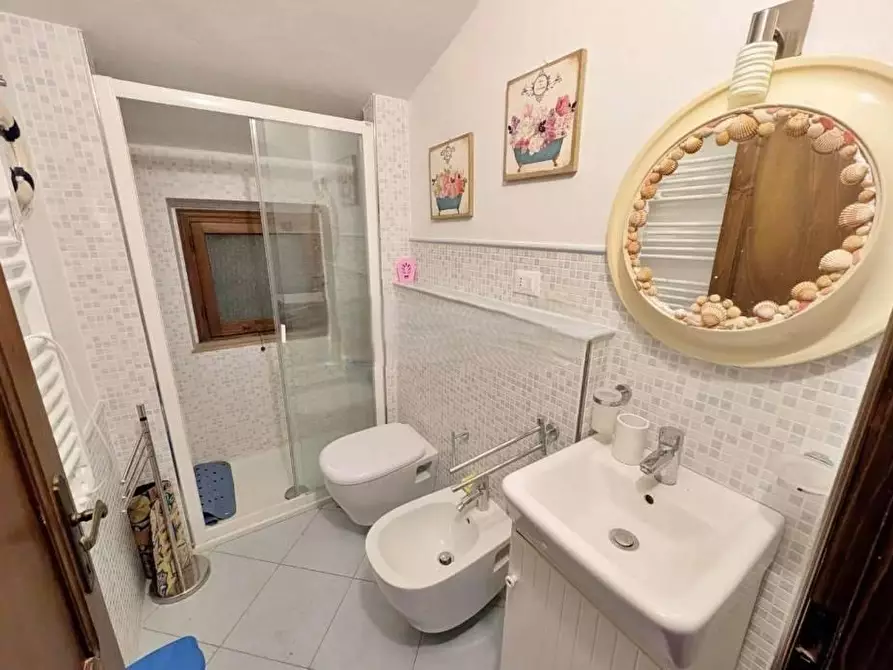 Immagine 29 di Casa bifamiliare in vendita  a Pietrasanta