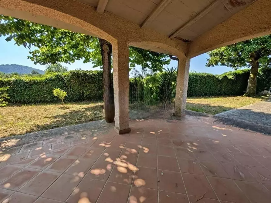 Immagine 9 di Casa bifamiliare in vendita  a Pietrasanta