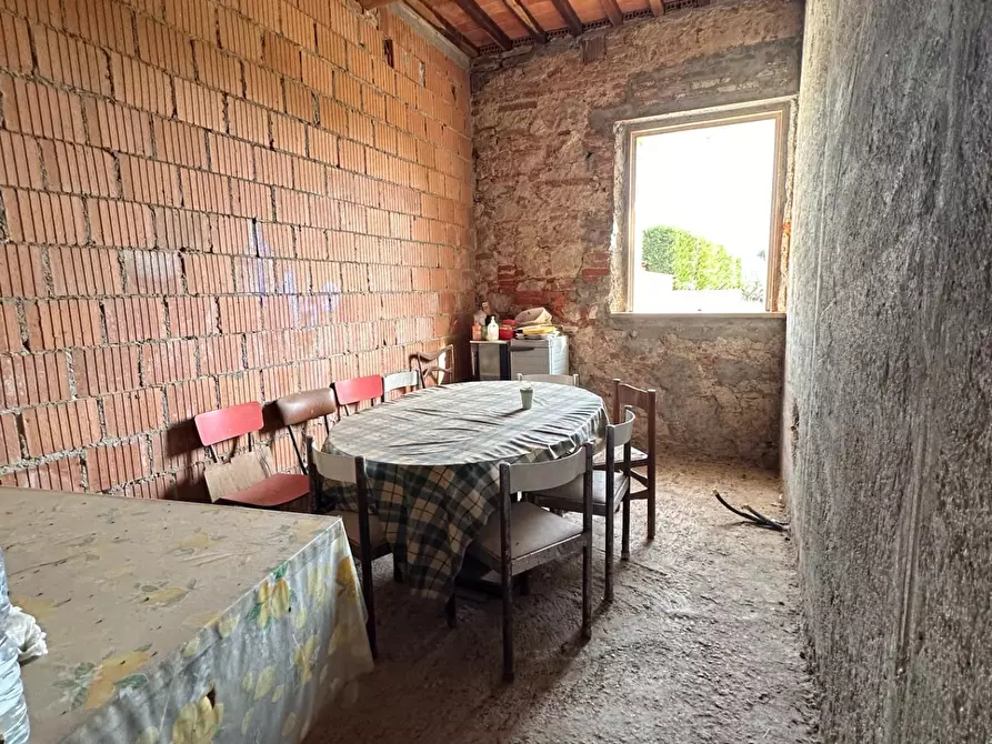Immagine 7 di Porzione di casa in vendita  a Crespina Lorenzana