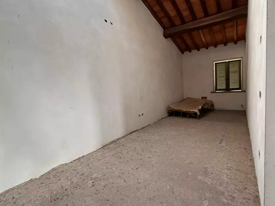 Immagine 3 di Porzione di casa in vendita  a Crespina Lorenzana