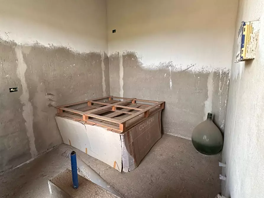 Immagine 12 di Porzione di casa in vendita  a Crespina Lorenzana