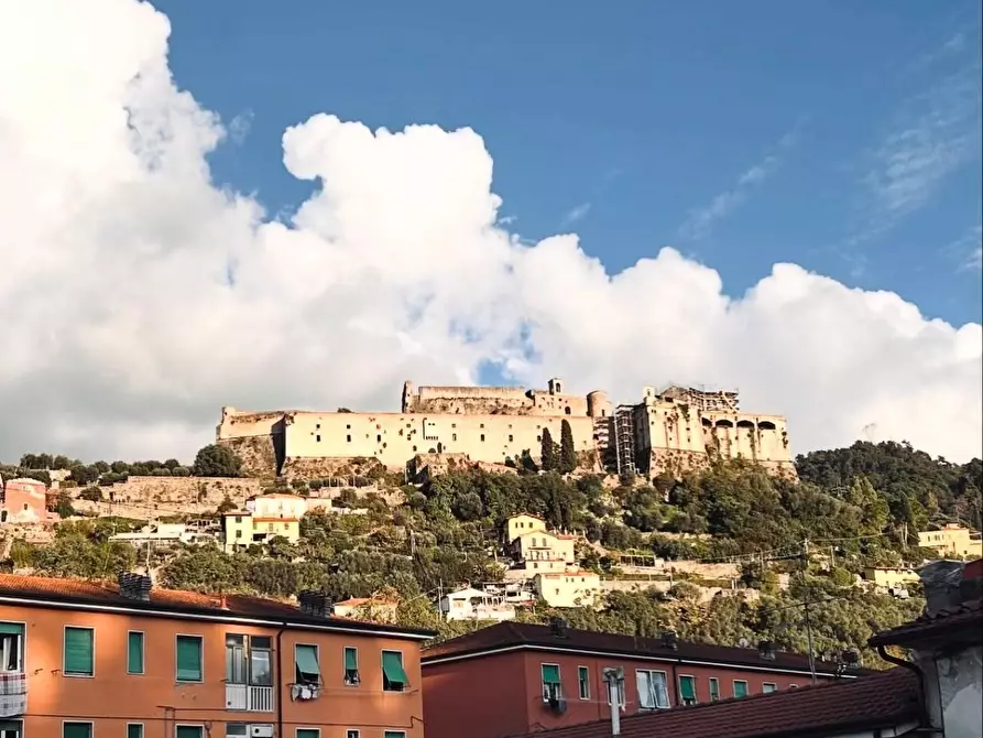 Immagine 14 di Appartamento in vendita  a Massa