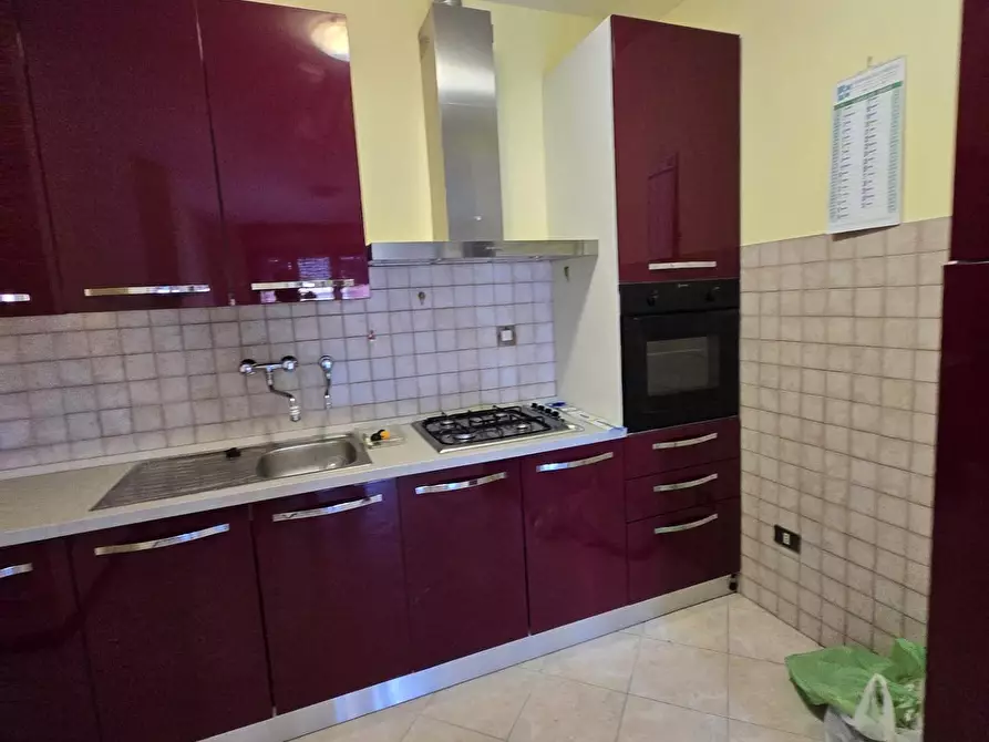 Immagine 2 di Appartamento in vendita  a Siena