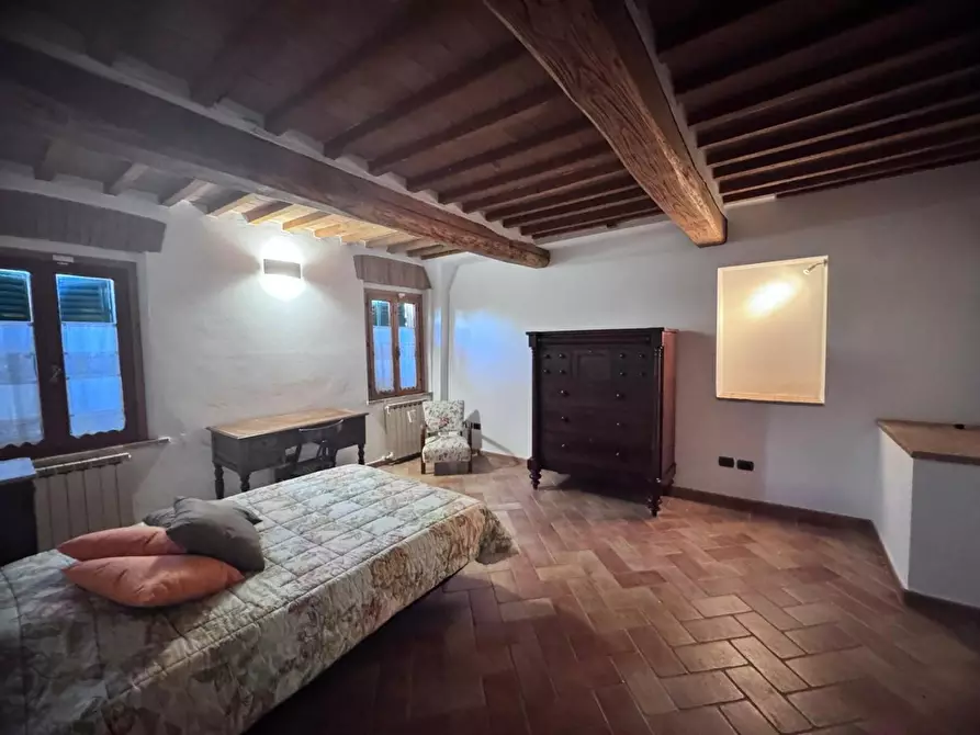 Immagine 4 di Appartamento in affitto  a Siena