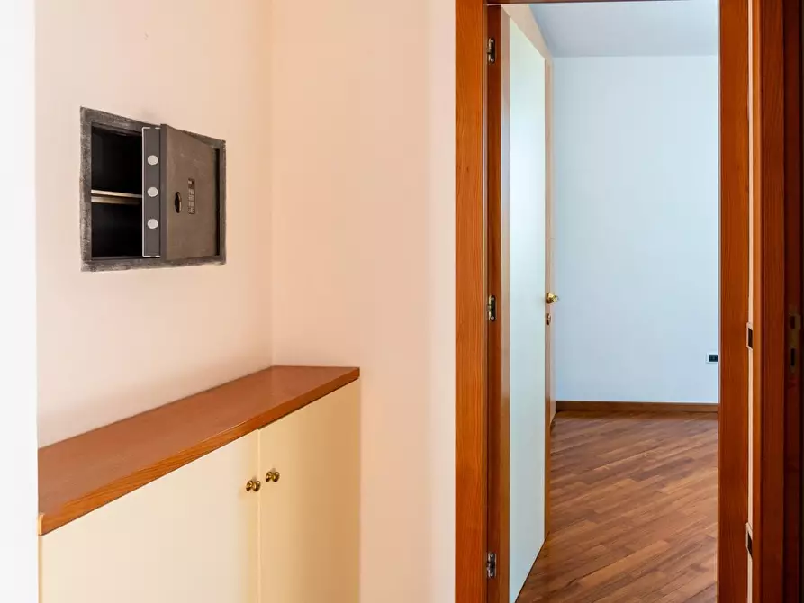 Immagine 32 di Mansarda in vendita  a Casciana Terme Lari