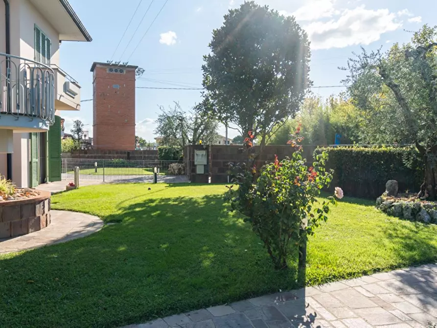 Immagine 4 di Mansarda in vendita  a Casciana Terme Lari