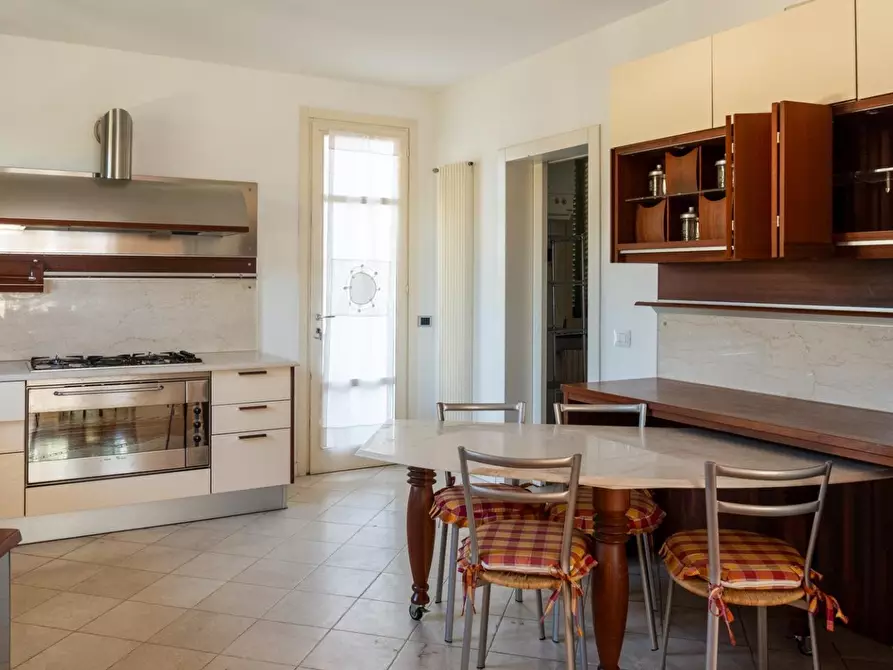 Immagine 43 di Mansarda in vendita  a Casciana Terme Lari