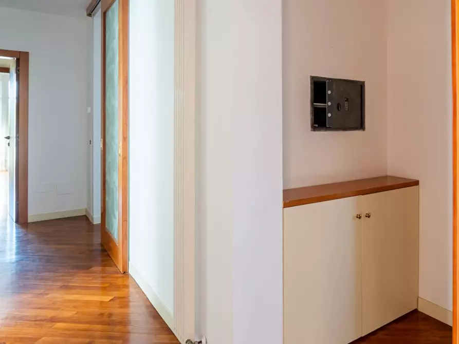 Immagine 31 di Mansarda in vendita  a Casciana Terme Lari