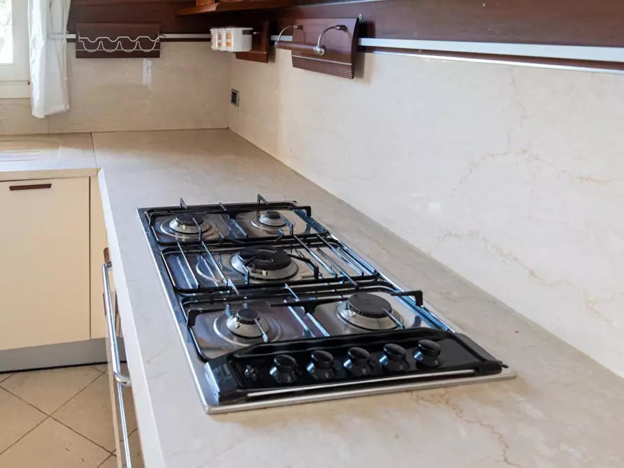 Immagine 71 di Mansarda in vendita  a Casciana Terme Lari