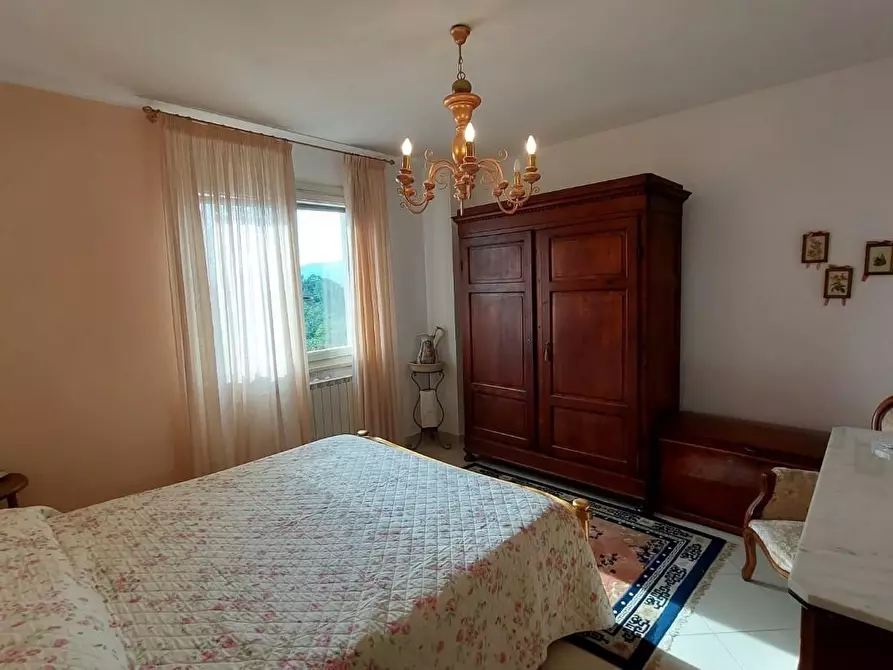 Immagine 19 di Casa indipendente in vendita  a Santa Maria A Monte