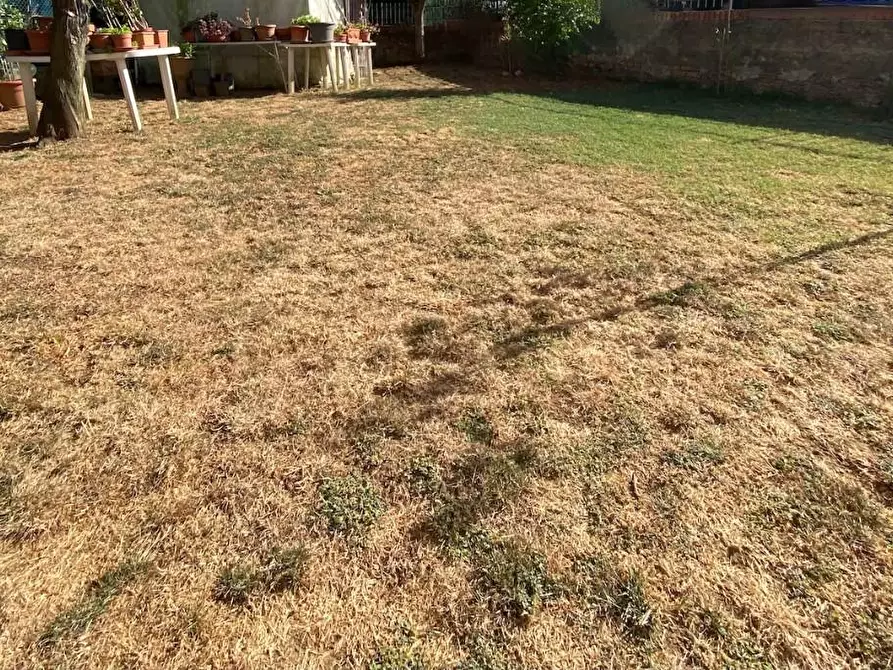 Immagine 23 di Appartamento in vendita  a Montelupo Fiorentino