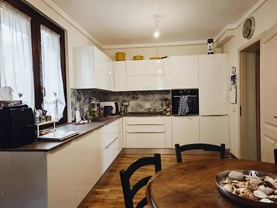 Immagine 11 di Casa bifamiliare in vendita  a Fauglia