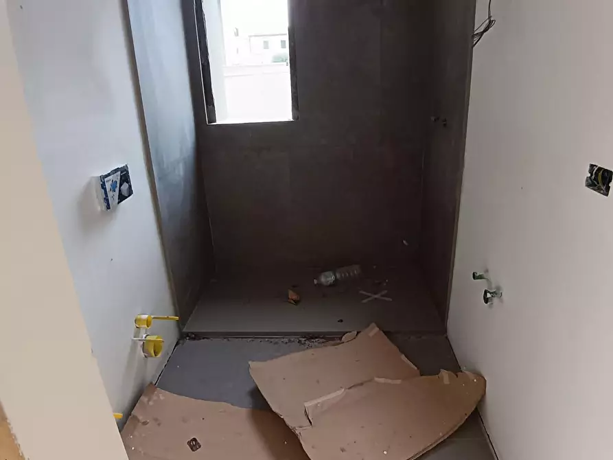 Immagine 15 di Appartamento in vendita  a Empoli