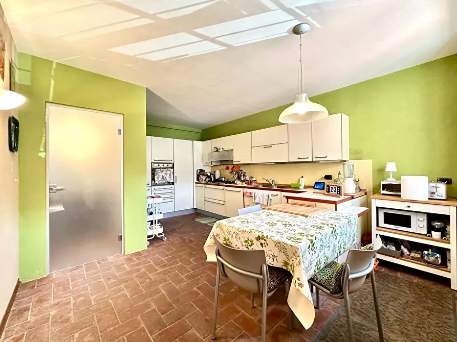 Immagine 30 di Rustico / casale in vendita  a Capannori