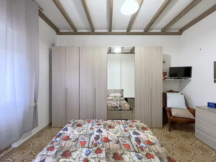 Immagine 18 di Appartamento in vendita  a Camaiore